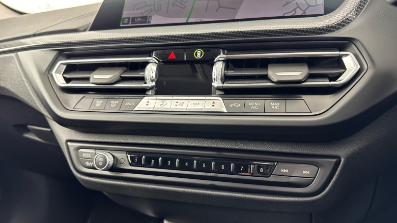 BMW 1 Series 118i [136] Sport 5dr Step Auto [Live Cockpit Pro] Petrol Hatchback